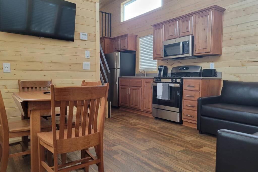 ואלה 079 Tiny Home Nr Grand Canyon South Rim Sleeps 8 מראה חיצוני תמונה